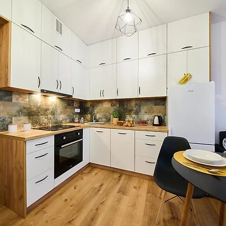 Capital Towers Rent