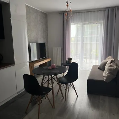 Capital Towers Rent *