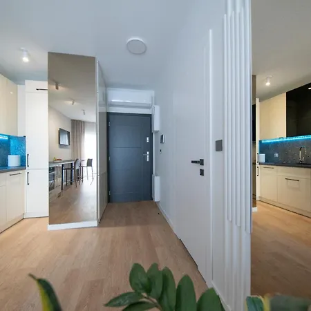 Capital Towers Rent Apartment *