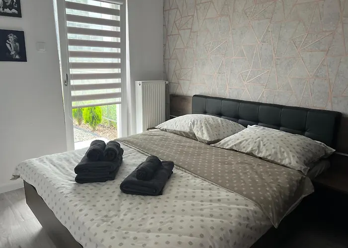 Capital Towers Rent *